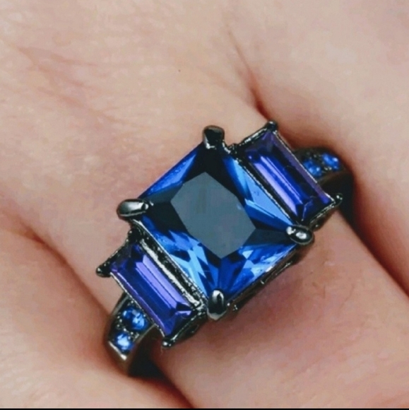 Black Gold Filled Sapphire Ring - Picture 7 of 8